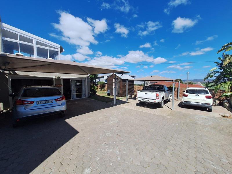 3 Bedroom Property for Sale in Fraaiuitsig Western Cape